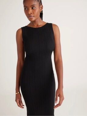 Abercrombie & Fitch Black Sleeveless Ribbed Midi Dress